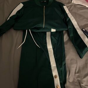 Dark Green and White Sporty Zip-Front Dress